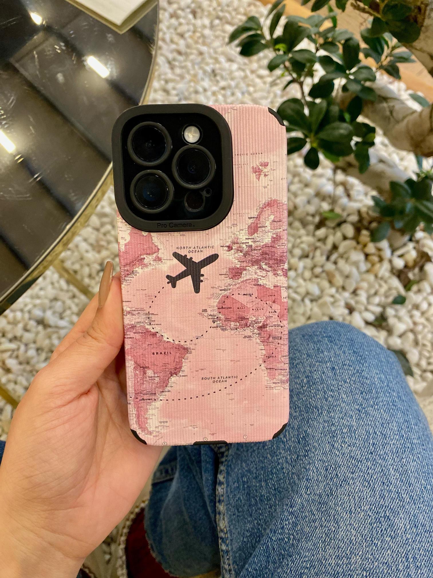 İphone 15 Pro Lansman Kılıf (Uçak Detaylı)