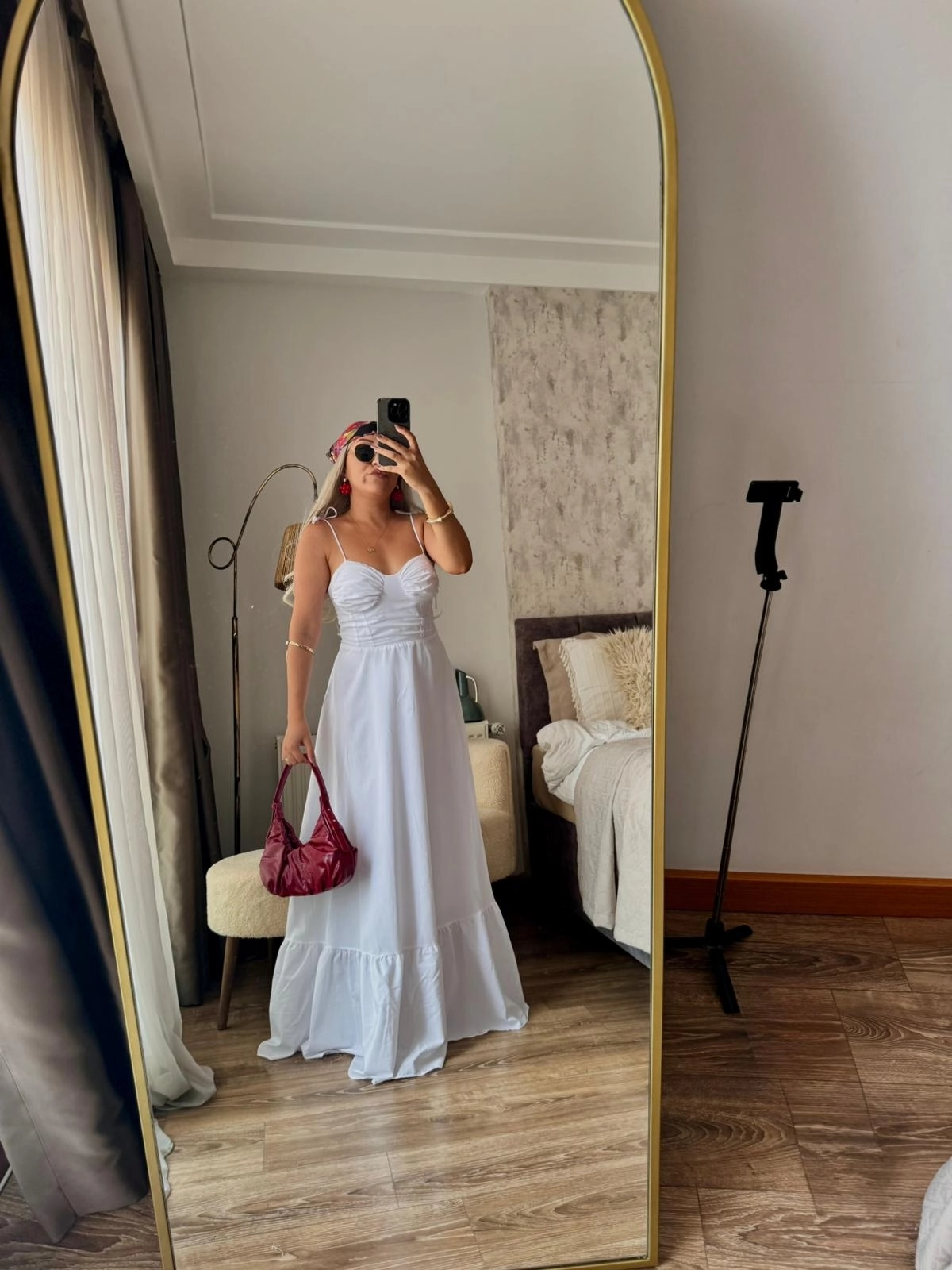 ELLA BOYUNDAN BAĞLAMALI ELBİSE BEYAZ