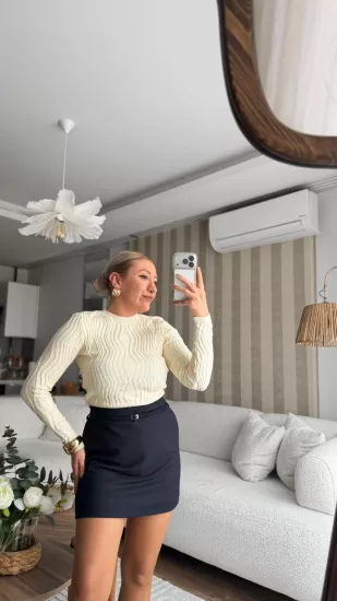 İnce Kemer Detaylı Fermuarlı Kadın Şort Etek Lacivert