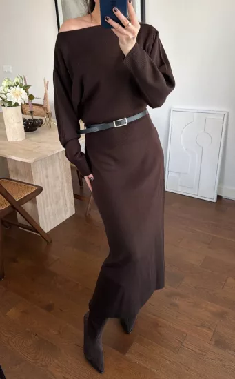 KEMER DETAYLI YARASA KOL TRİKO KADIN ELBİSE KAHVERENGİ