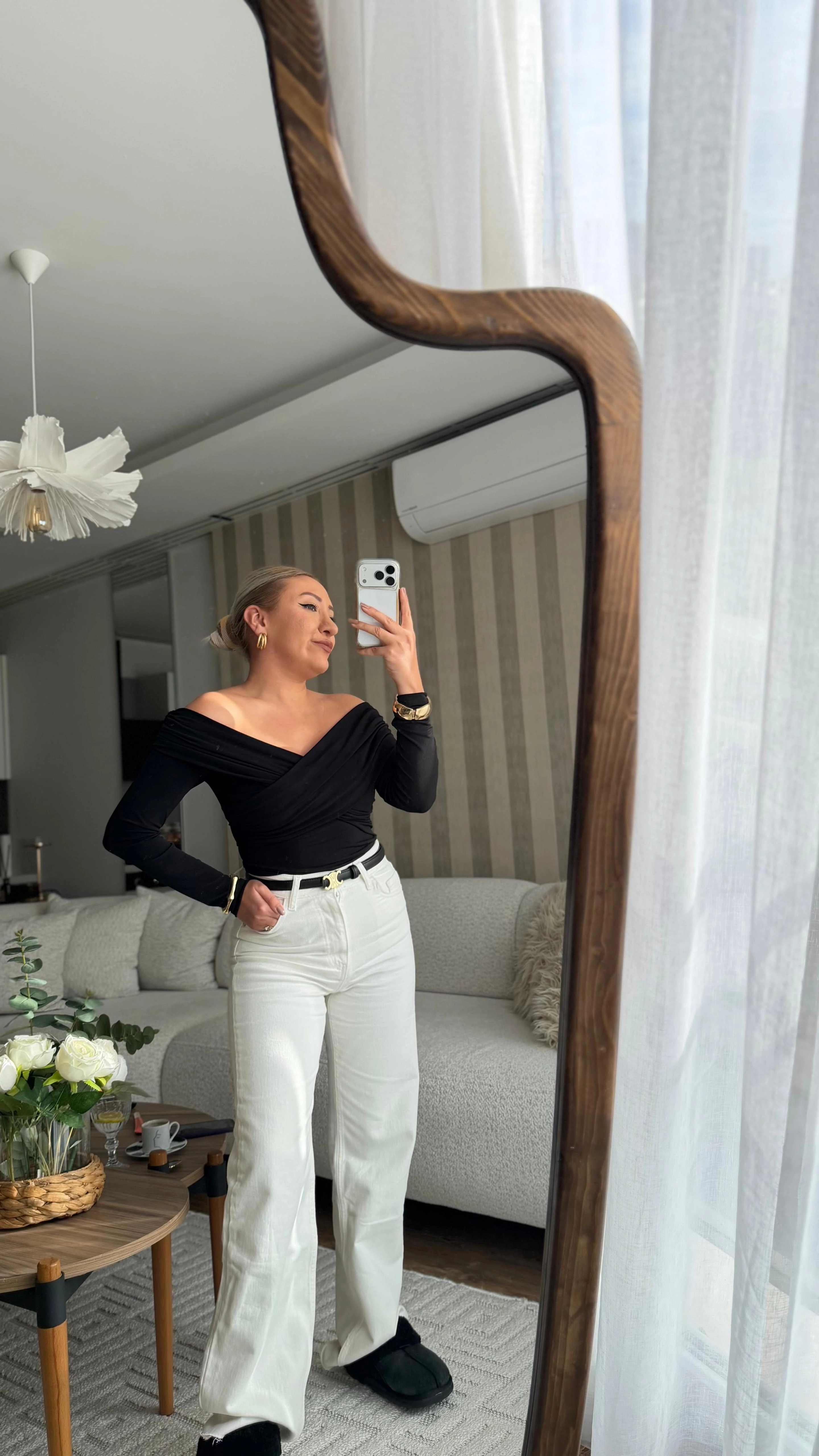 MADONNA YAKA KRUVAZE BLUZ SİYAH